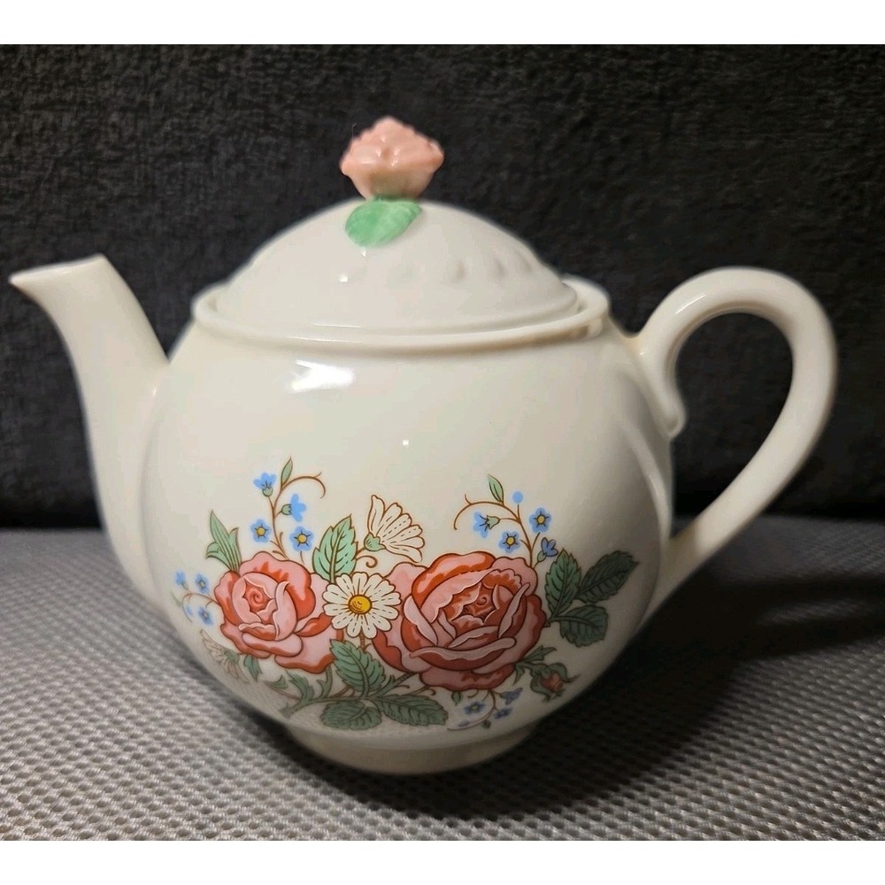 vintage Hallmark Ceramic Floral Teapot painted red/pink rose
